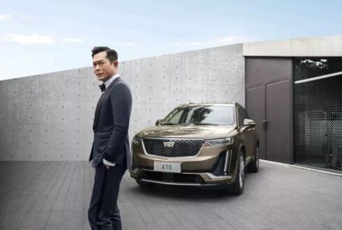 XT6