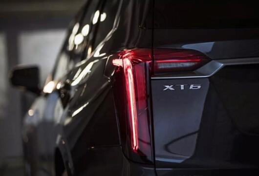 XT6