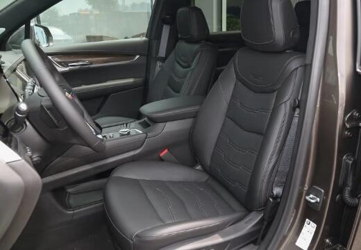XT6